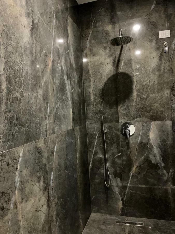 Julius Hotel Golem  Εξωτερικό φωτογραφία