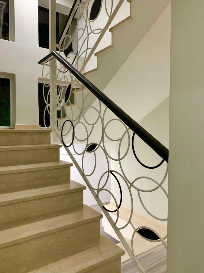 Julius Hotel Golem  Εξωτερικό φωτογραφία